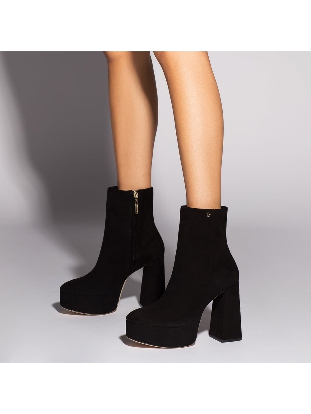 LARROUDÉ Dolly Boots Stretch Velvet in Black, Size 8 NEW in Box +2 Dust Bags